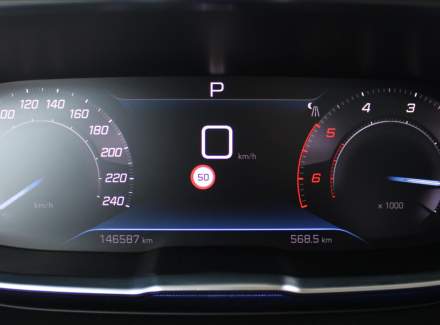 Peugeot - 3008