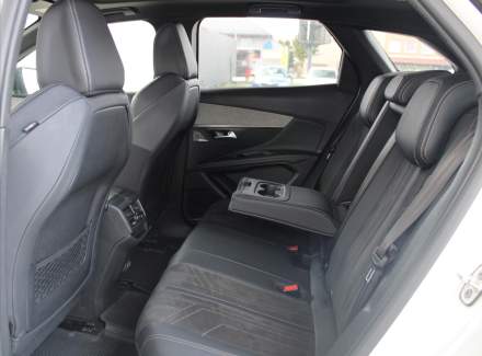 Peugeot - 3008
