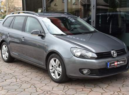 Volkswagen - Golf