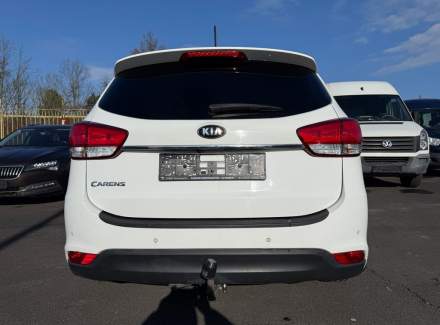 Kia - Carens