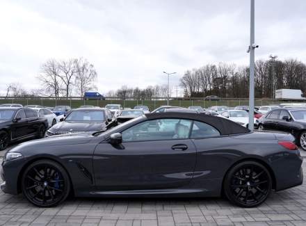 BMW - 8er