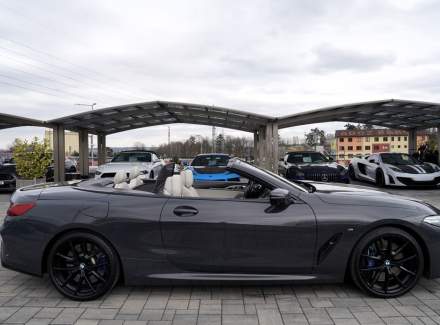 BMW - 8er