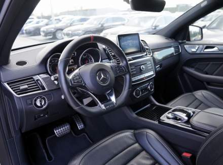 Mercedes-Benz - GLE