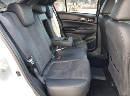 Mitsubishi - 3000 GT