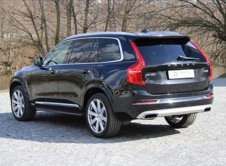Volvo - XC90