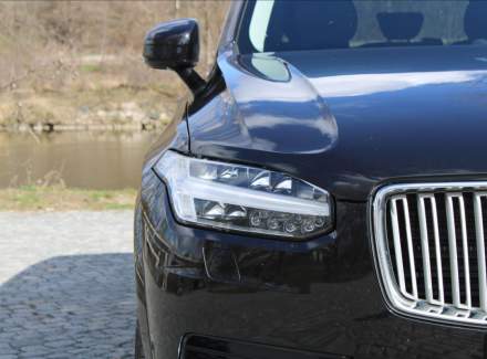Volvo - XC90