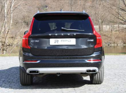 Volvo - XC90