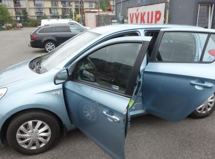 Hyundai - i20