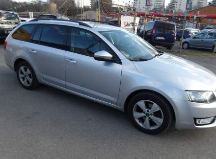 Škoda - Octavia