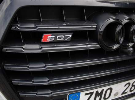 Audi - SQ7