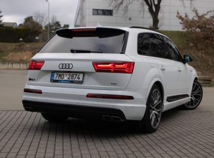 Audi - SQ7