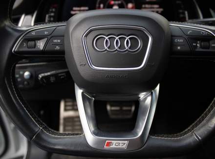 Audi - SQ7