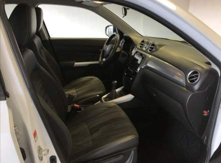Suzuki - Vitara