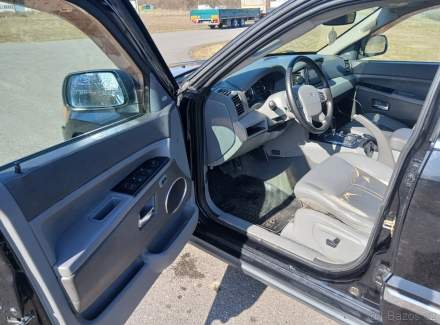 Jeep - Grand Cherokee