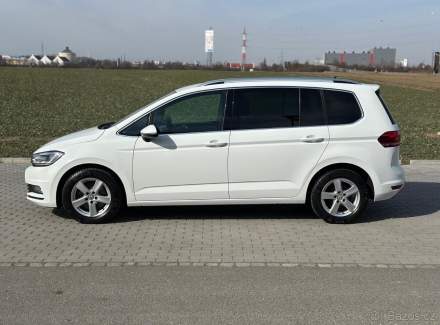 Volkswagen - Touran