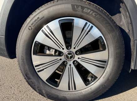 Mercedes-Benz - EQA