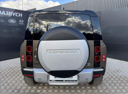 Land Rover - Defender