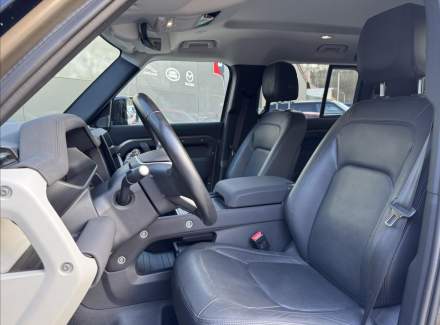 Land Rover - Defender