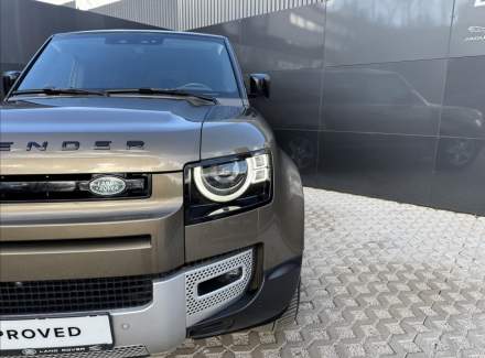 Land Rover - Defender