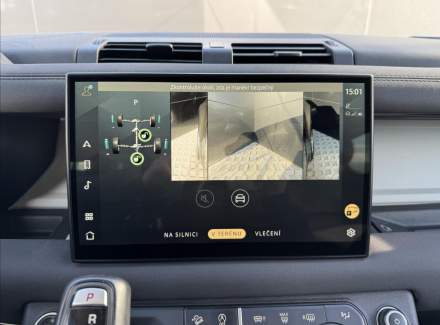 Land Rover - Defender