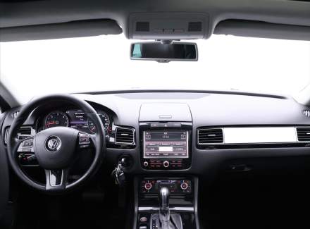 Volkswagen - Touareg