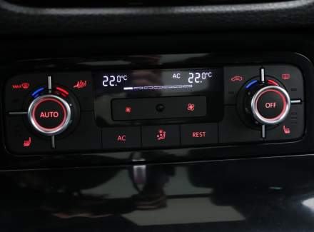 Volkswagen - Touareg