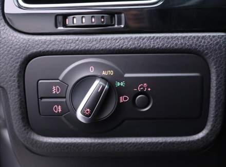 Volkswagen - Touareg