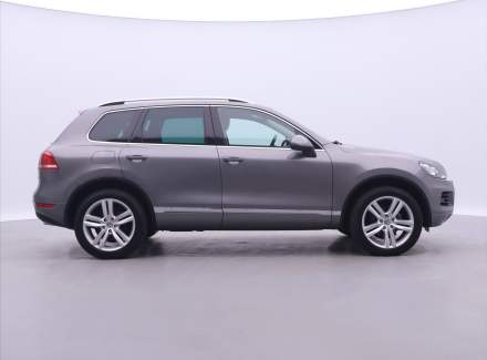 Volkswagen - Touareg