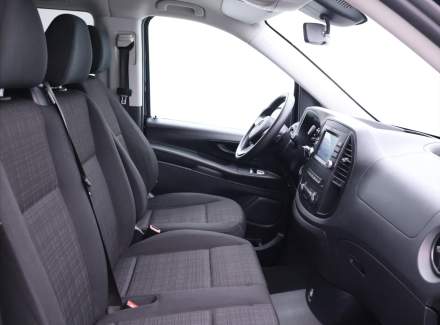 Mercedes-Benz - Vito
