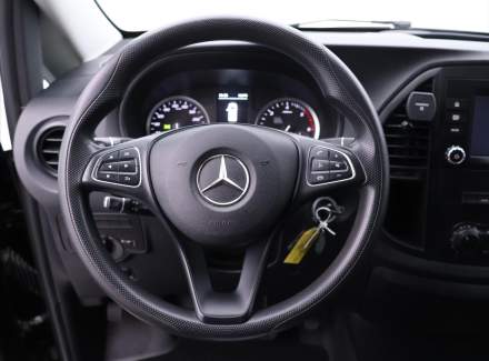 Mercedes-Benz - Vito