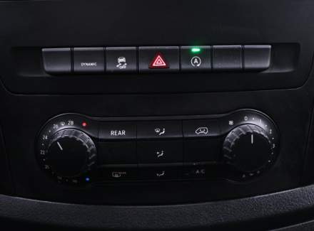 Mercedes-Benz - Vito