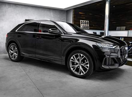Audi - Q8