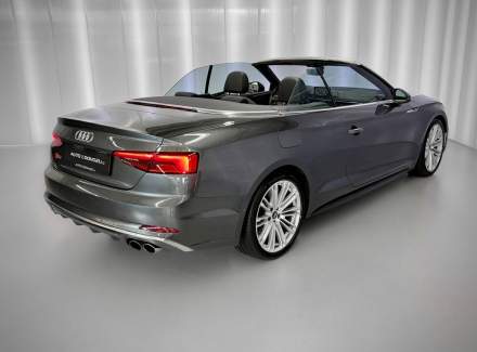 Audi - S5