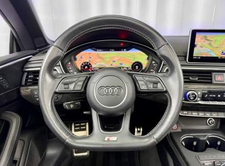 Audi - S5