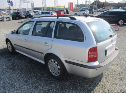 Škoda - Octavia
