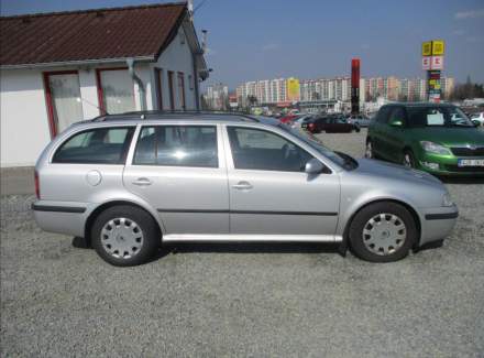 Škoda - Octavia