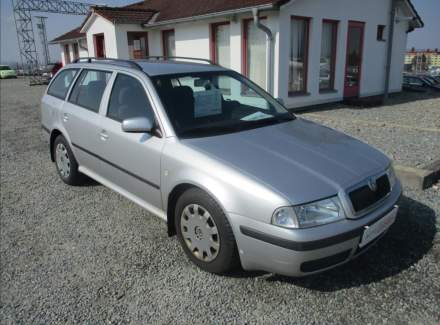 Škoda - Octavia