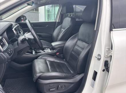 Kia - Sorento
