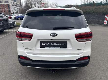 Kia - Sorento