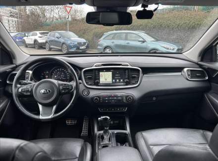 Kia - Sorento
