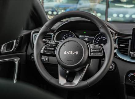 Kia - XCeed