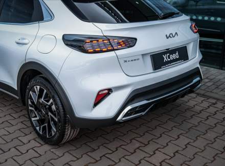 Kia - XCeed