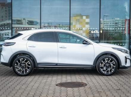 Kia - XCeed
