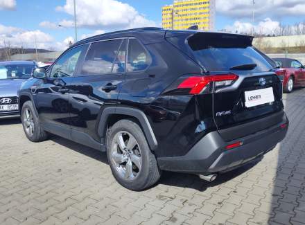 Toyota - RAV 4