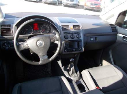 Volkswagen - Touran