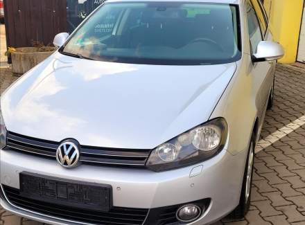 Volkswagen - Golf