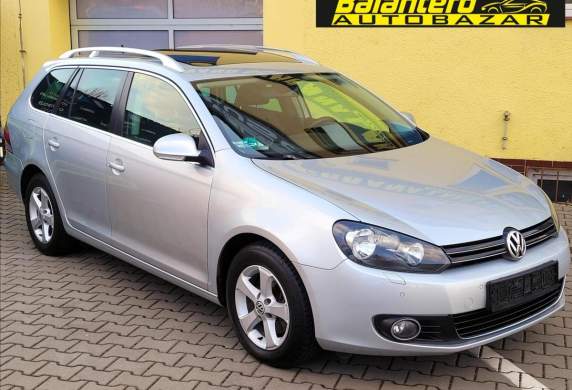 Volkswagen - Golf
