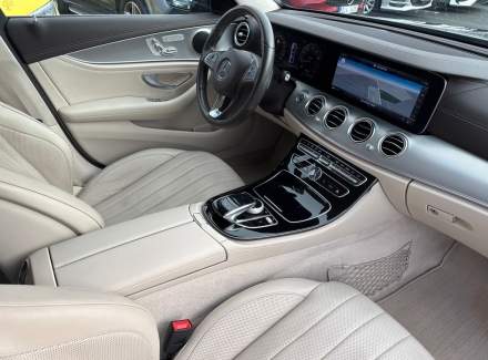 Mercedes-Benz - E-class