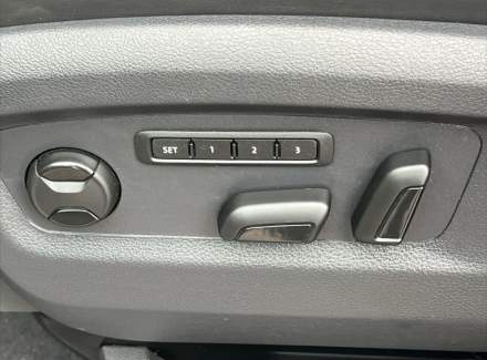 Volkswagen - Multivan