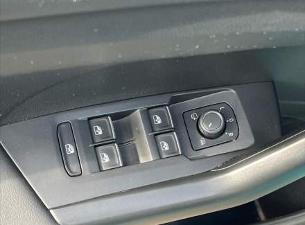 Volkswagen - T-Cross